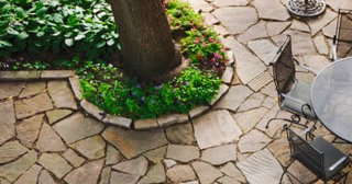 Профессиональная укладка бордюрного камня в Дзержинском в октябре