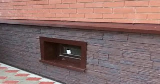 Облицовка цоколя панелями под камень в Дзержинском в октябре