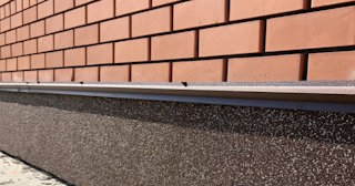 Облицовка цоколя керамогранитом в Дзержинском в октябре