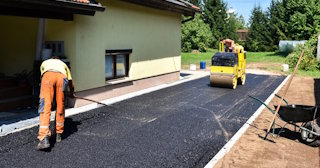 Асфальтирование тротуаров в Дзержинском - цена от 3582 руб. в ТротуарнаяПлитка
